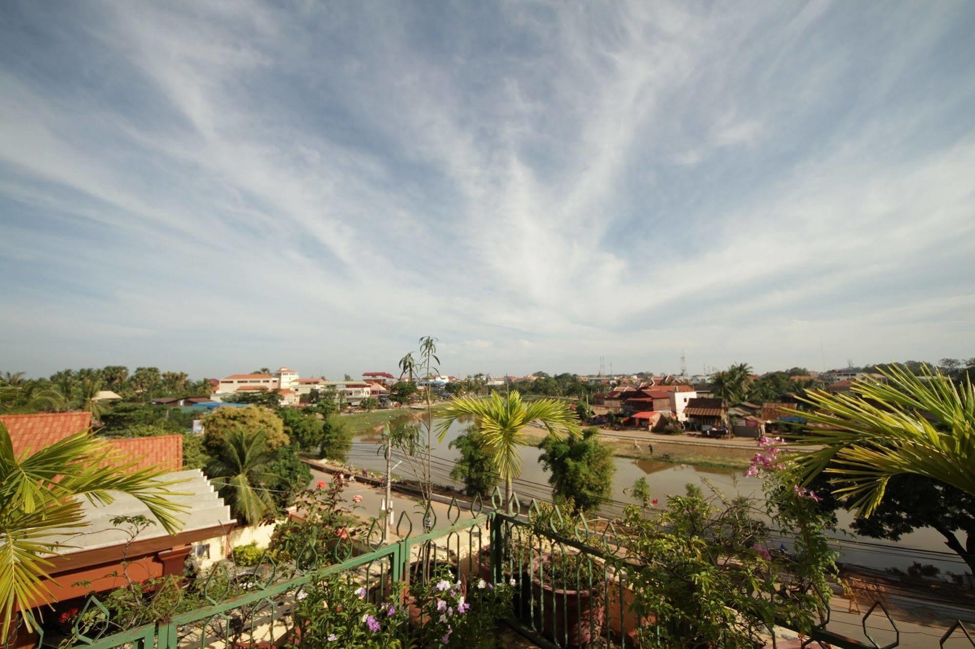 Siem Reap Riverside Hotel Exteriér fotografie